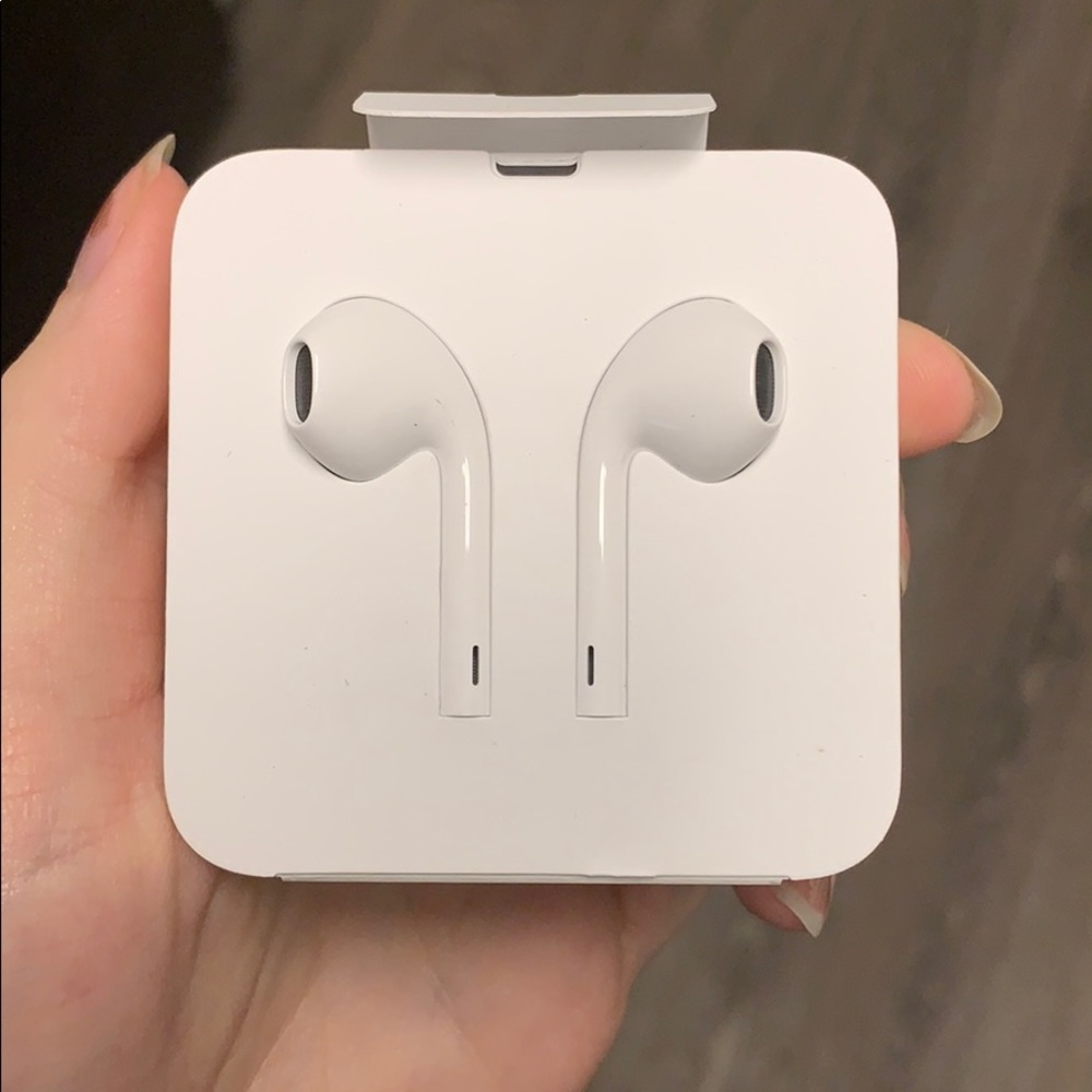 Apple EarPods
